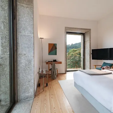 ポウザダ モステイロ デ