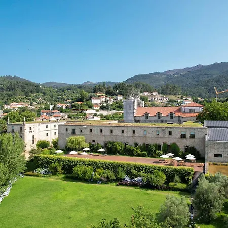 Mosteiro De 5* Amares