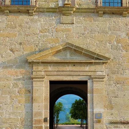 ホテル ポウザダ モステイロ デ アマレス