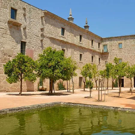 Mosteiro De 5* Amares