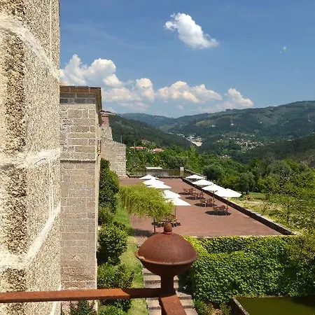 Mosteiro De Amares