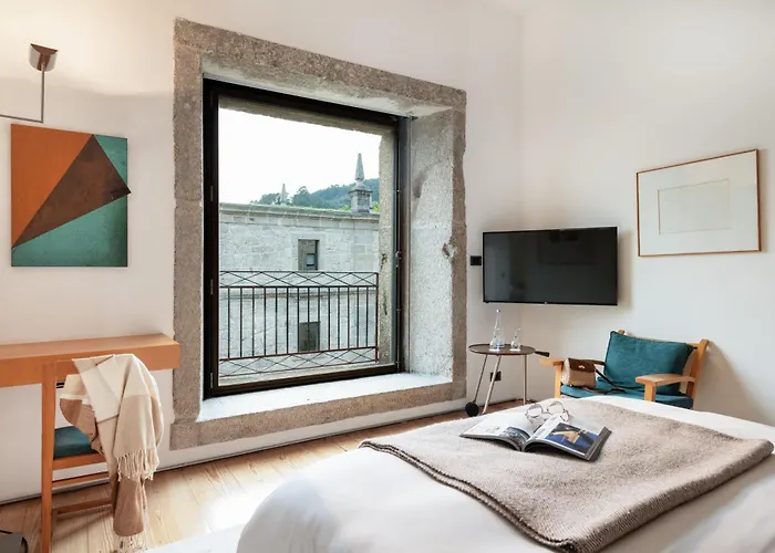 מלון Mosteiro De אמאריס