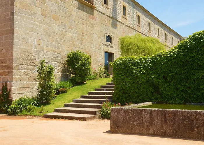 Mosteiro De 5* Amares